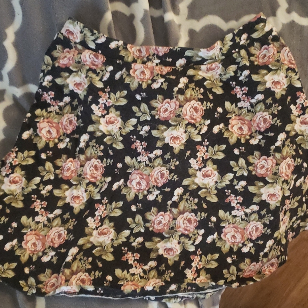 Forever 21 skirt